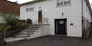 97 Benson Street Gallery 1