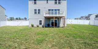 324 CEDAR SPRING Gallery 37
