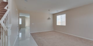 85 Avenza Drive Gallery 2