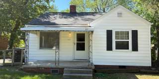 2 Bedroom, 1 Bathroom House in High Point! Gallery 1