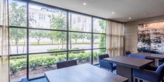 Eighteen25 Downtown Gallery 22