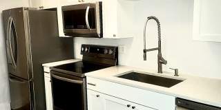 3001 Gillham Rd Apt 201 Gallery 1