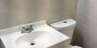 3 bedroom 1 bath house - 1727 ne 19th Gallery 8