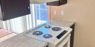 Bristol Square Apartments Gallery 166