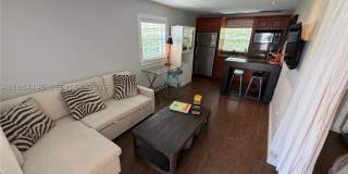 265-B Palm Ave Gallery 21