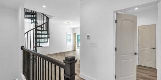 *Modern Construction Luxury Townhome - Downtown Raleigh* Gallery 18