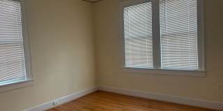 Colonial Court Gallery 14