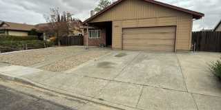 REFURBISHED 4 BEDROOM HOME Gallery 1