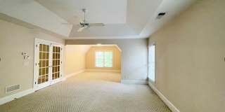 455 Wembley Circle Gallery 22