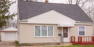 26351 Farringdon Ave Gallery 2