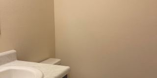 PRE-LEASING! 3 Bedroom in the heart of Springfield Gallery 14
