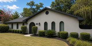 Spacious 4-Bedroom Home in Desirable Woodfields – Comfort, Space & Prime Ocala Location Gallery 1