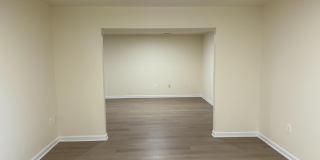 8219 ELECTRIC Avenue Gallery 38