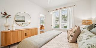Colina Hillside Gallery 10