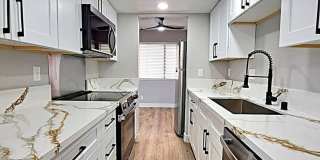 2ND FLOOR CONDO IN SPRING VALLEY Gallery 1