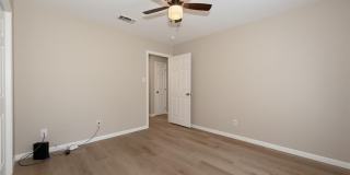 4409 Augusta Circle Gallery 14