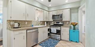 405 Farrell Street - B Gallery 8