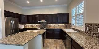 1990 Granemore Street Gallery 9