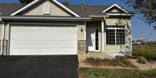 2bed 2bath townhome Gallery 1