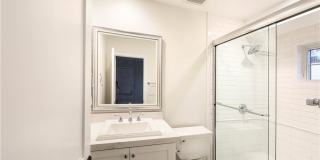 512 Jasmine Avenue Gallery 24