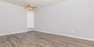 Marine Park Gallery 76