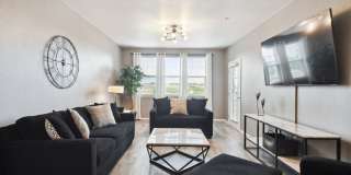 Fully Furnished 2 bed | 2 bath Condo - Englewood, CO Gallery 1