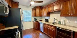6905 LAKE PLACE Court Gallery 9