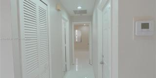 518 NE 48th St Gallery 18