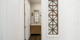 The Hub Short North Gallery 57