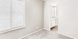 James Pointe Apartments Gallery 77