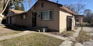 413 E Ivy St Gallery 1