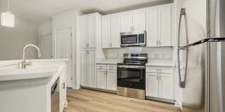 River House Apartments Gallery 7