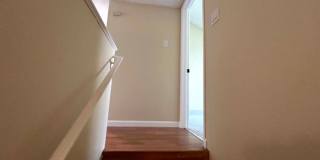 Spacious 3 bedroom 2.5 bath Condo for rent in Woodland Hills! Gallery 16