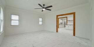 1017 Northeast 16th Street Gallery 4