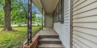Charming East Memphis home Gallery 3