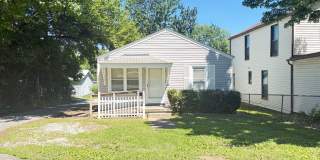 2 Bedroom, 1 Bathroom Home For Rent!! Gallery 1