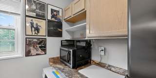 2BR Condo in Alexandria near metro Gallery 7