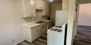 Oroville one bed one bath duplex for rent. Gallery 1