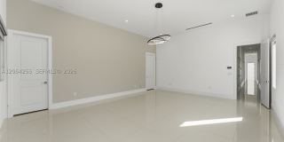 10005 SW 66th St Gallery 26