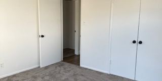 1424 Riverside Drive Gallery 32