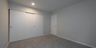 Beautifully Remodeled 2 Bed 2 Bath Redmond Condo! Gallery 8