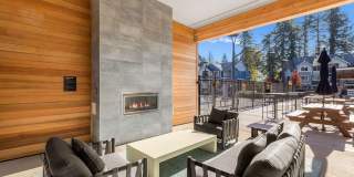 Modera Lacey Gallery 15