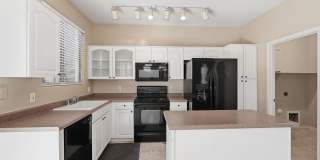 17561 W Banff Lane Gallery 11