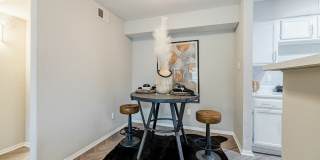 La Mirada Gallery 38