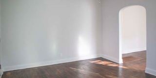 2 BR/2BA | Newly Renovated Single Family Home | Additional Storage| In North Knoxville! Gallery 9