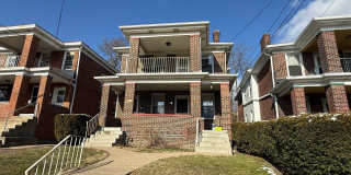 5921-5923 Nicholson Street Gallery 1