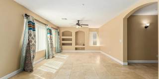 10441 E Hillery Drive Gallery 11