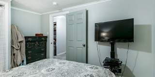 Updated 4 Bed 2 Bath Townhouse in Lancaster City! Gallery 27