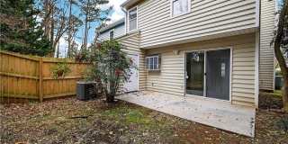 679 Anderson Walk Gallery 28