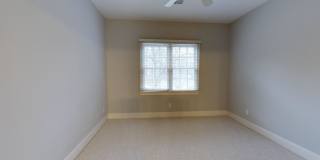 Stunning Brick Home in Cotswold in Quiet cul-de-sac Gallery 14